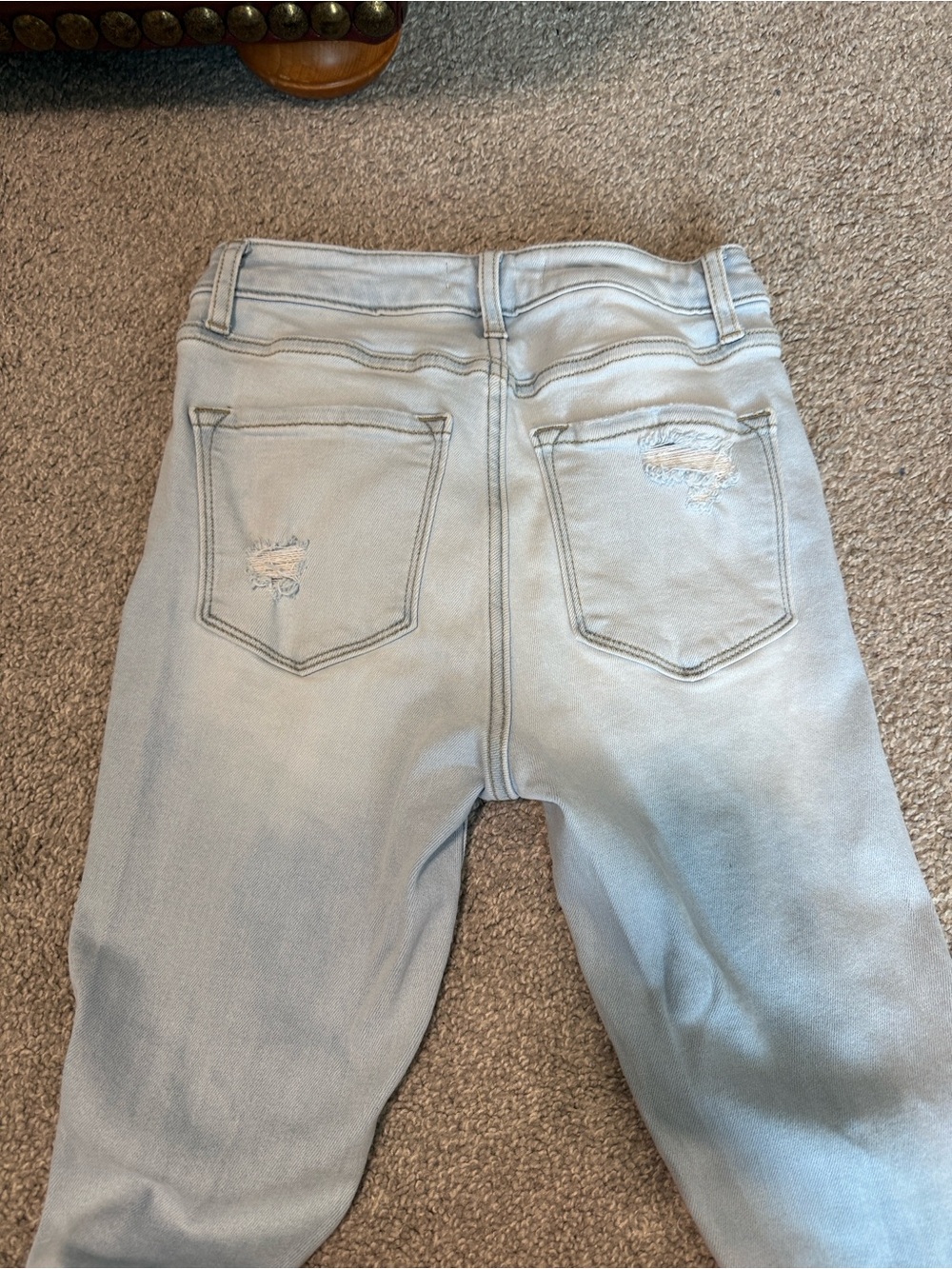 Zenana Outfitters Light Wash Skinny Jeans with Distressed Back Pockets